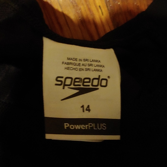 NWT Speedo bathing/wet suit sz.14 - Picture 7 of 15